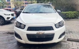 13年爱唯欧二手车能买吗(13年爱唯欧二手车能买吗多少钱)