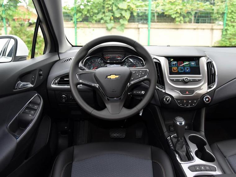 雪佛兰新科鲁兹内饰图片/雪佛兰科鲁兹内饰图片大全