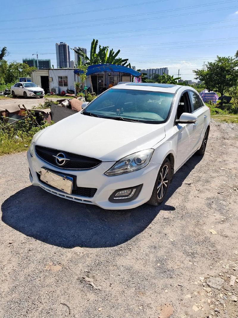 海马m6图片,海马m6新车报价和图片