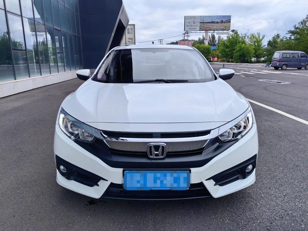 思域车图片及报价(思域suv价格及图片)