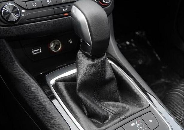 新标致408自动挡详细操作方法,新标致408自动挡详细操作方法图解