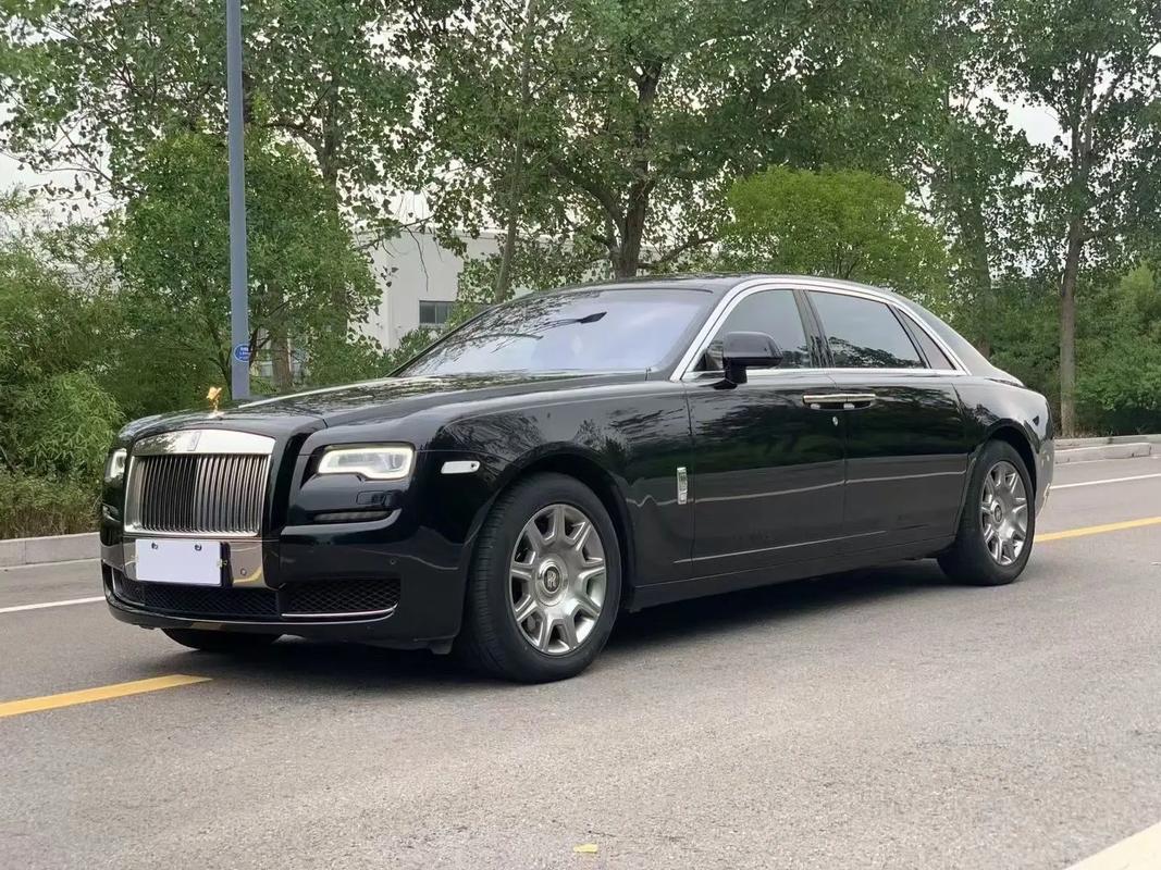 劳斯莱斯照片真实,劳斯莱斯车子照片