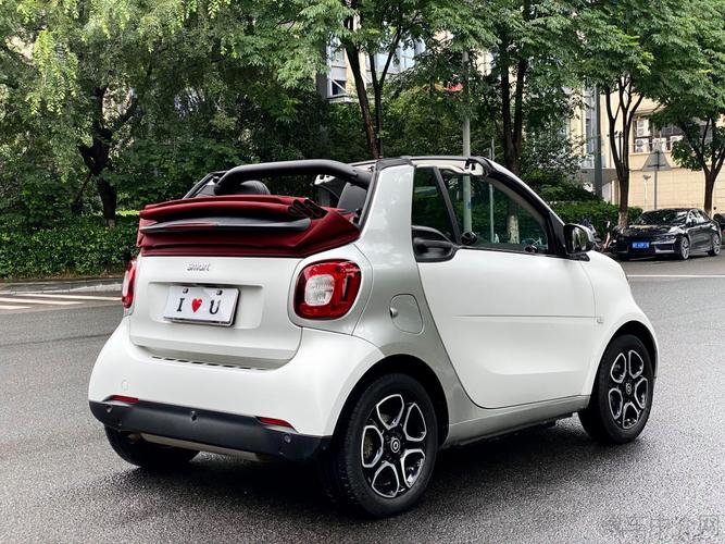 奔驰smartfortwo(奔驰smartfortwo二手)