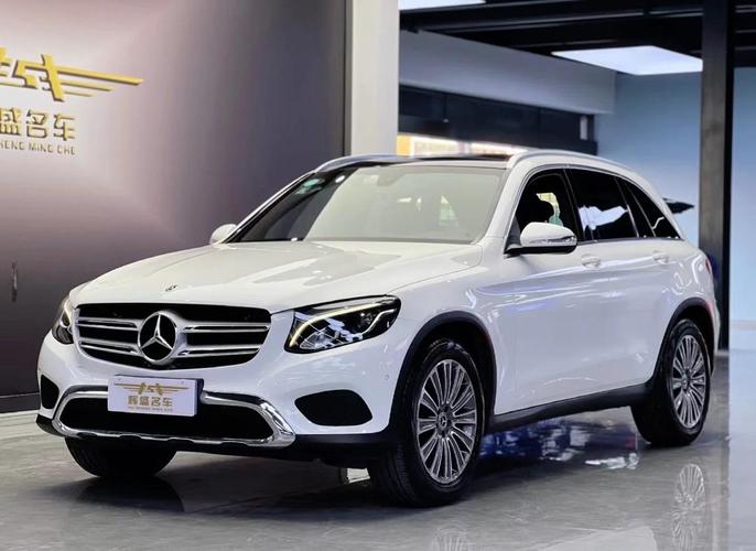 奔驰女士款20万左右,奔驰20万内女式车