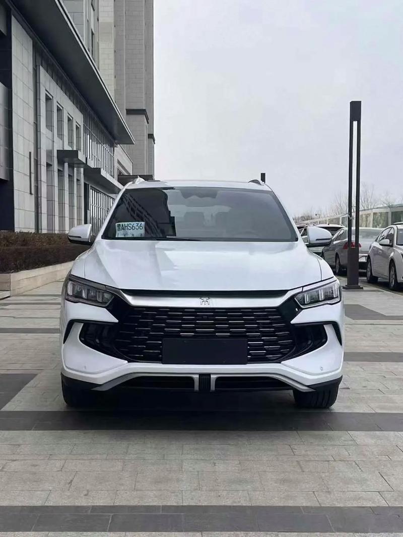 比亚迪宋pro油电混动/比亚迪宋Pro油电混动车子怎么样