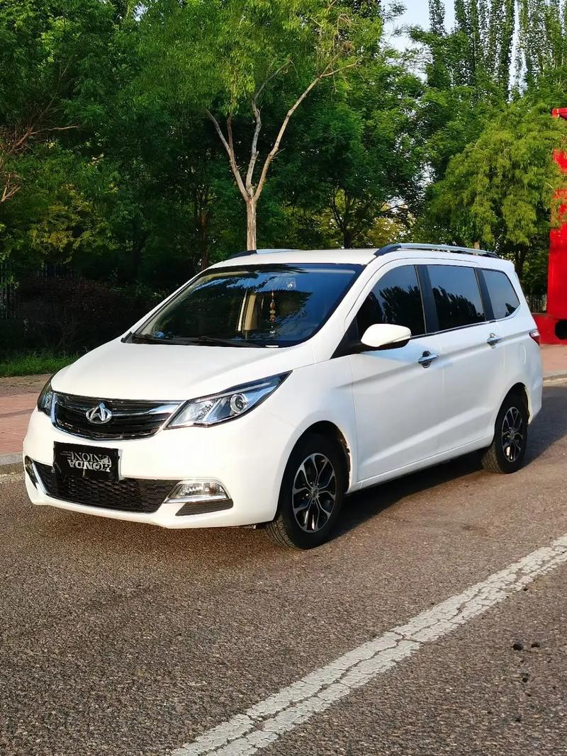 长安欧尚商务车,长安欧尚商务车七座2019款