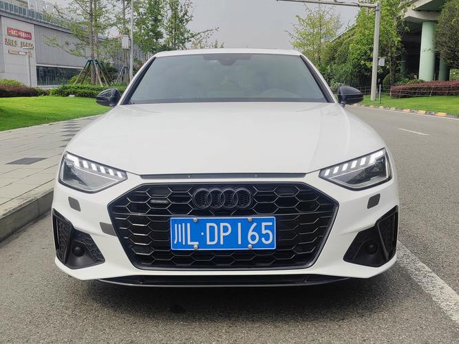 奥迪a4的四驱是真四驱吗(奥迪a4四驱是什么四驱)