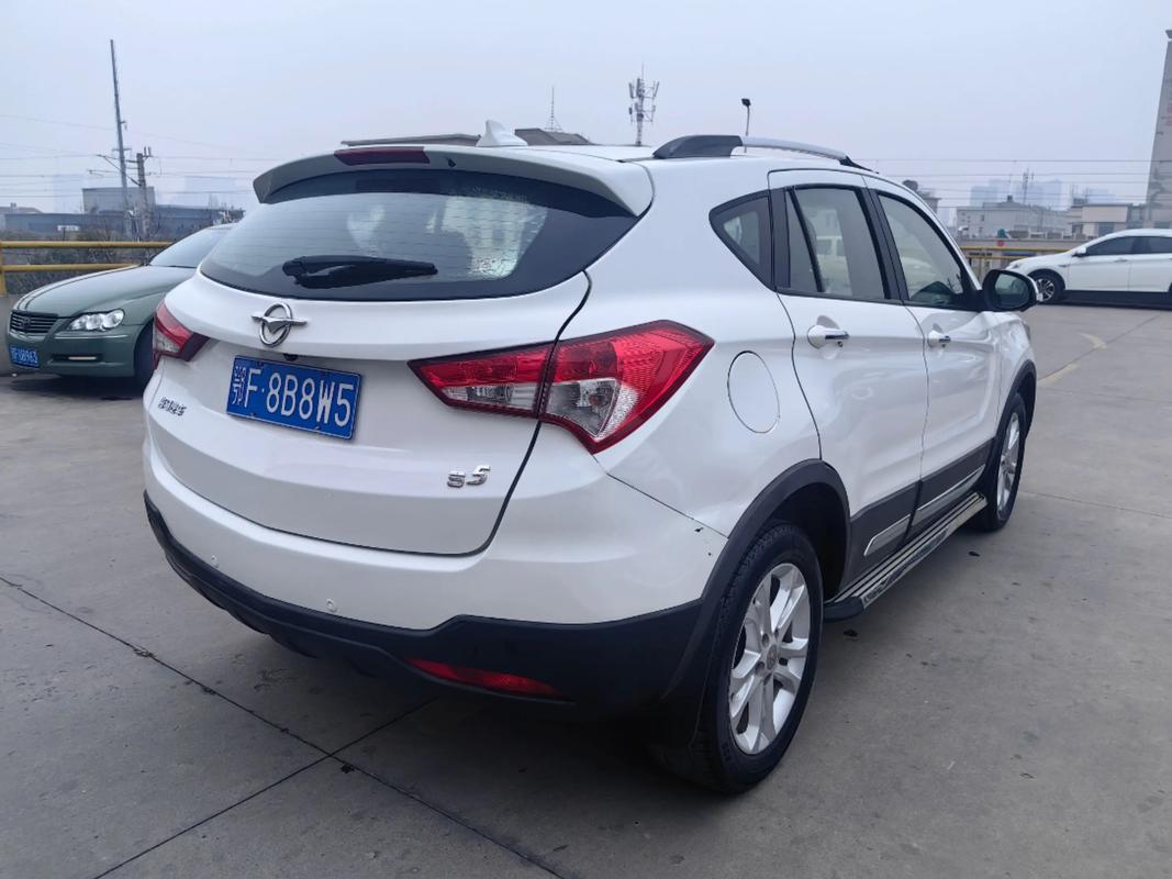 海马s5车架号在什么位置,海马s5车架号在什么位置图片