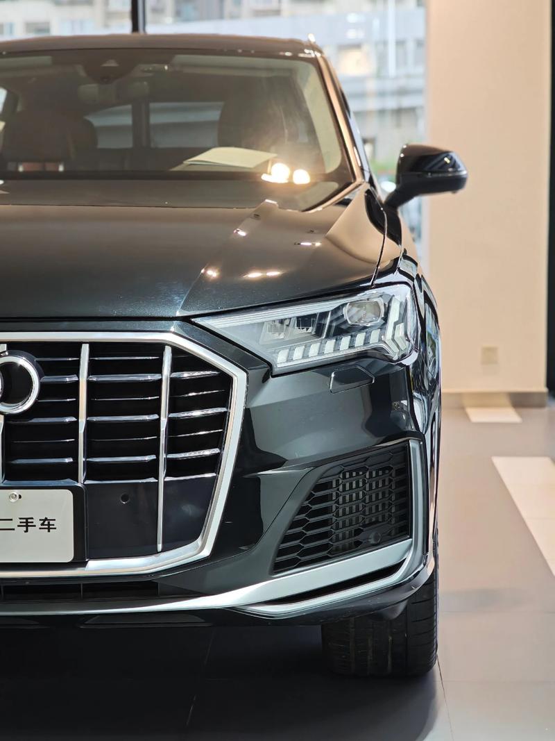 奥迪q7多少钱2023款落地价(2021款奥迪q7最低价)