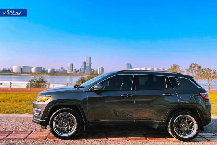 吉普指南者改装图片,吉普指南者改装图片欣赏