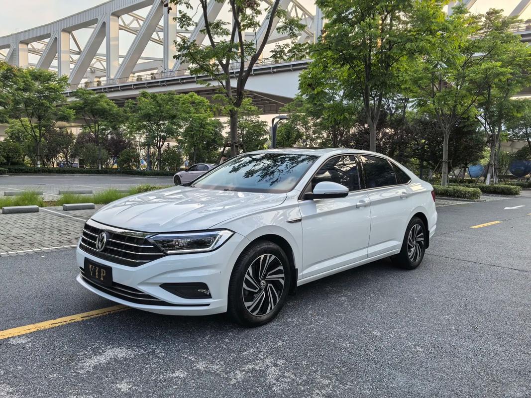 大众速腾2022新款图片,大众速腾suv2020款报价及图片