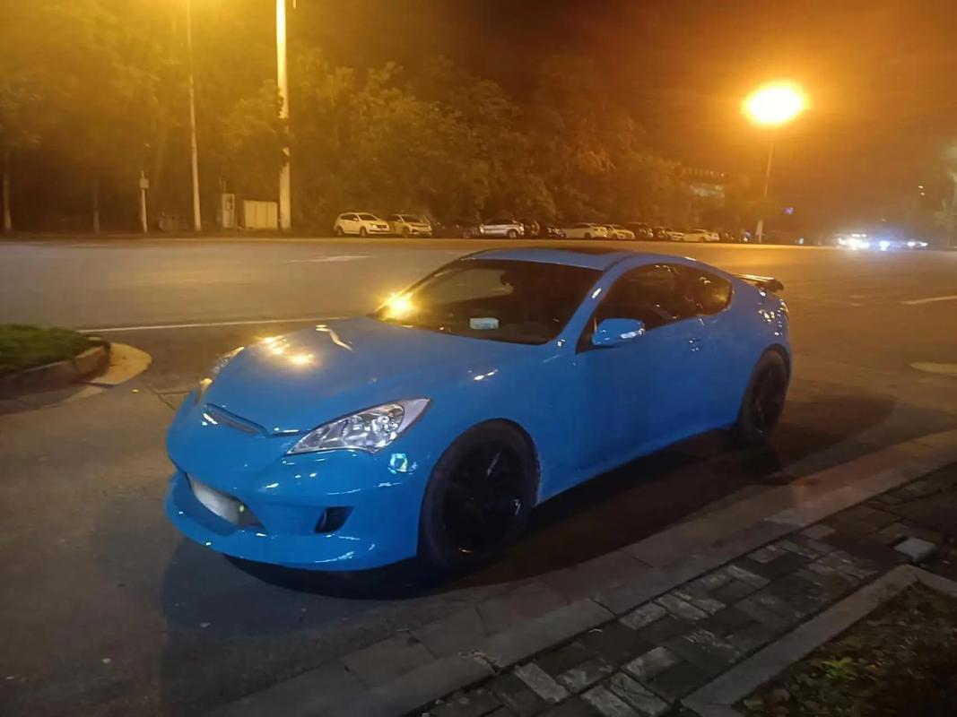 2010年劳恩斯酷派多少钱,05年劳恩斯酷派