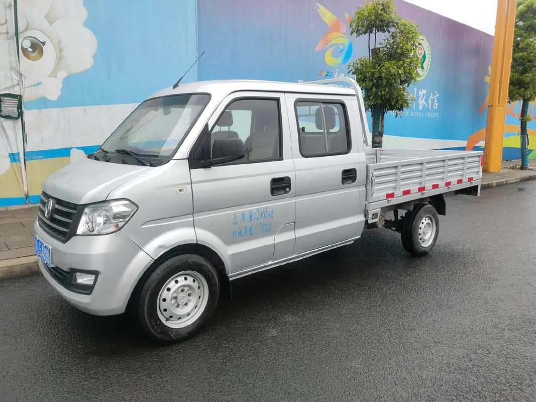 东风小康双排小货车c32价格 东风小康双排小货车报价东风小康小货车